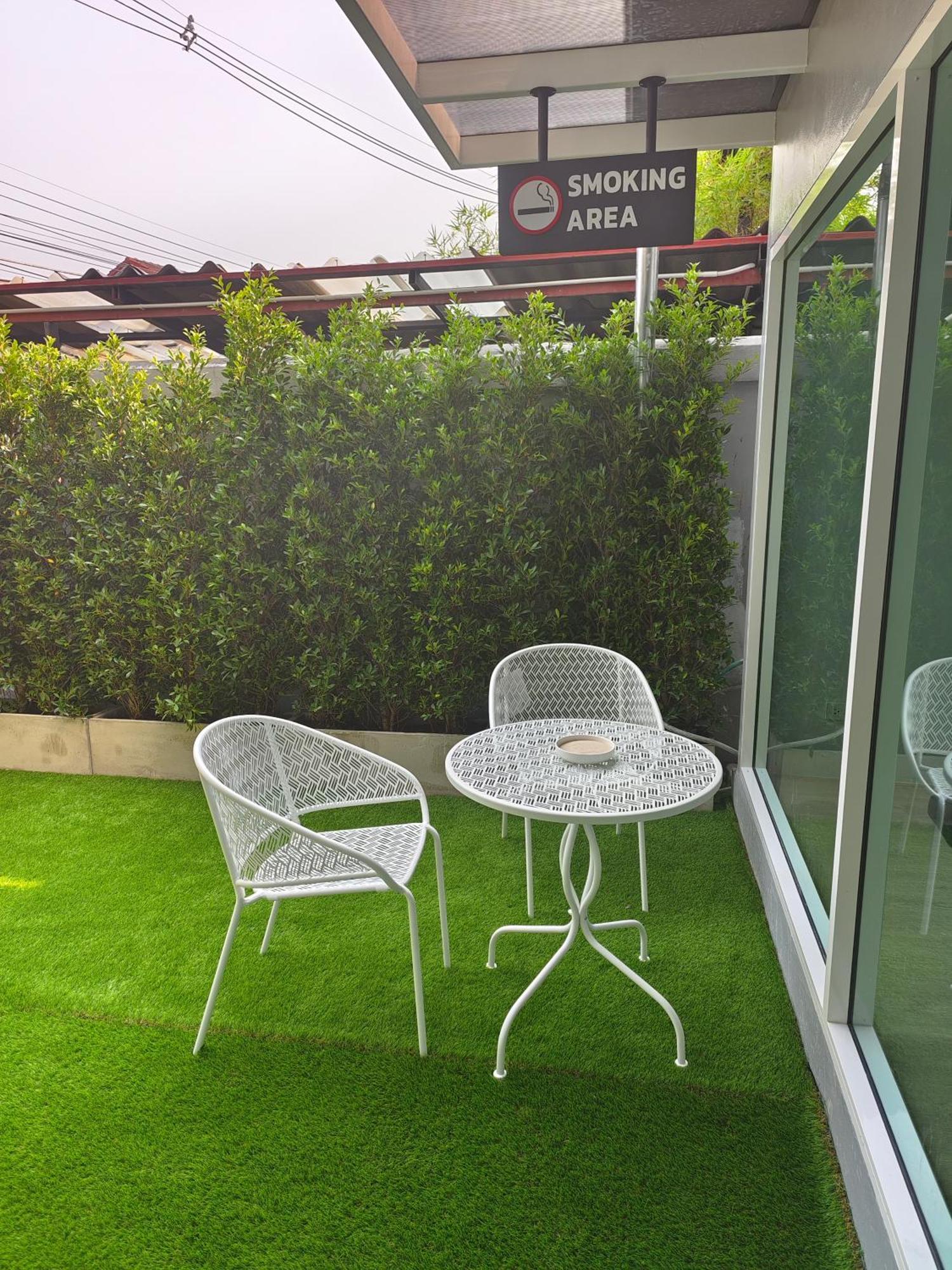 The Guest Chang Moi Boutique Hotel Chiang Mai Buitenkant foto